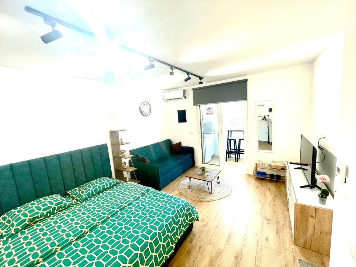 1, Appartement *